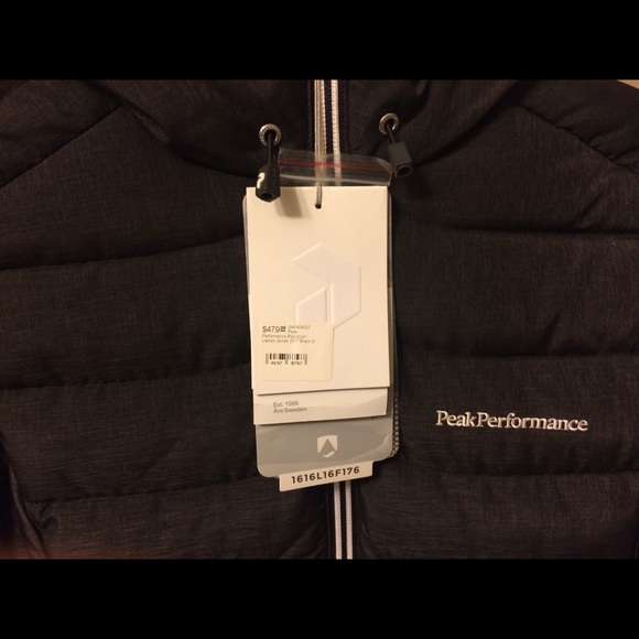 Peak Performance Blackburn Down Jacket Size Small - Picture 3 of 5